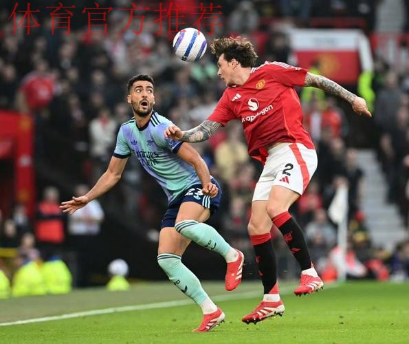 B费任意球世界波破门，曼联3-3扳平伯恩茅斯